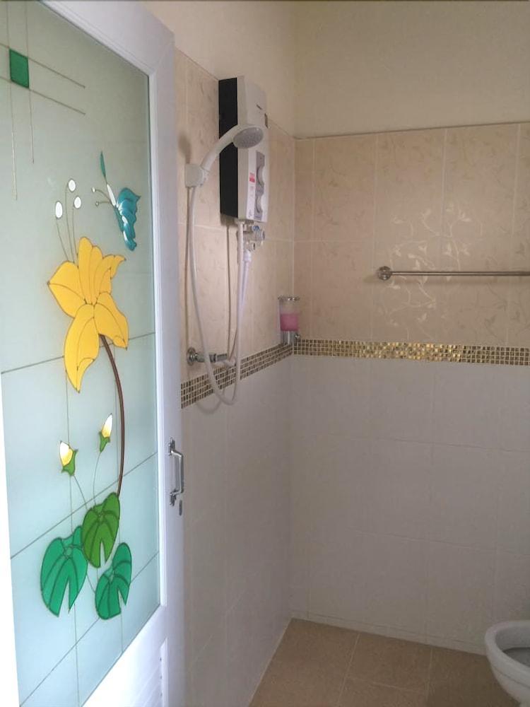 Thana Ville Resort Mae Sot Buitenkant foto