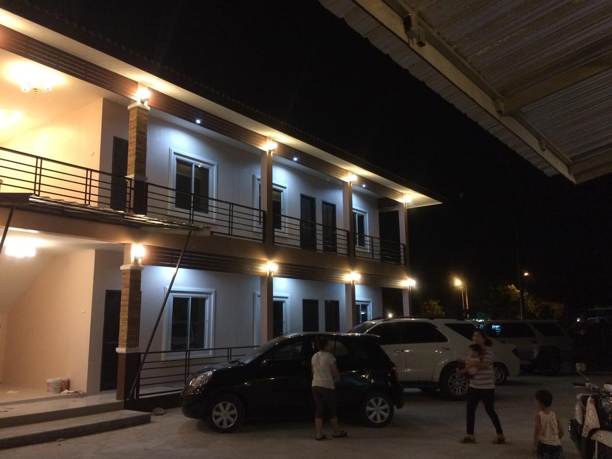 Thana Ville Resort Mae Sot Buitenkant foto