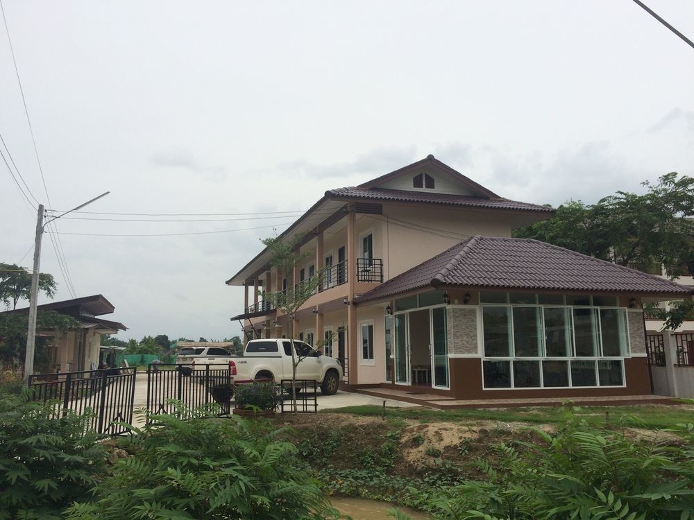 Thana Ville Resort Mae Sot Buitenkant foto