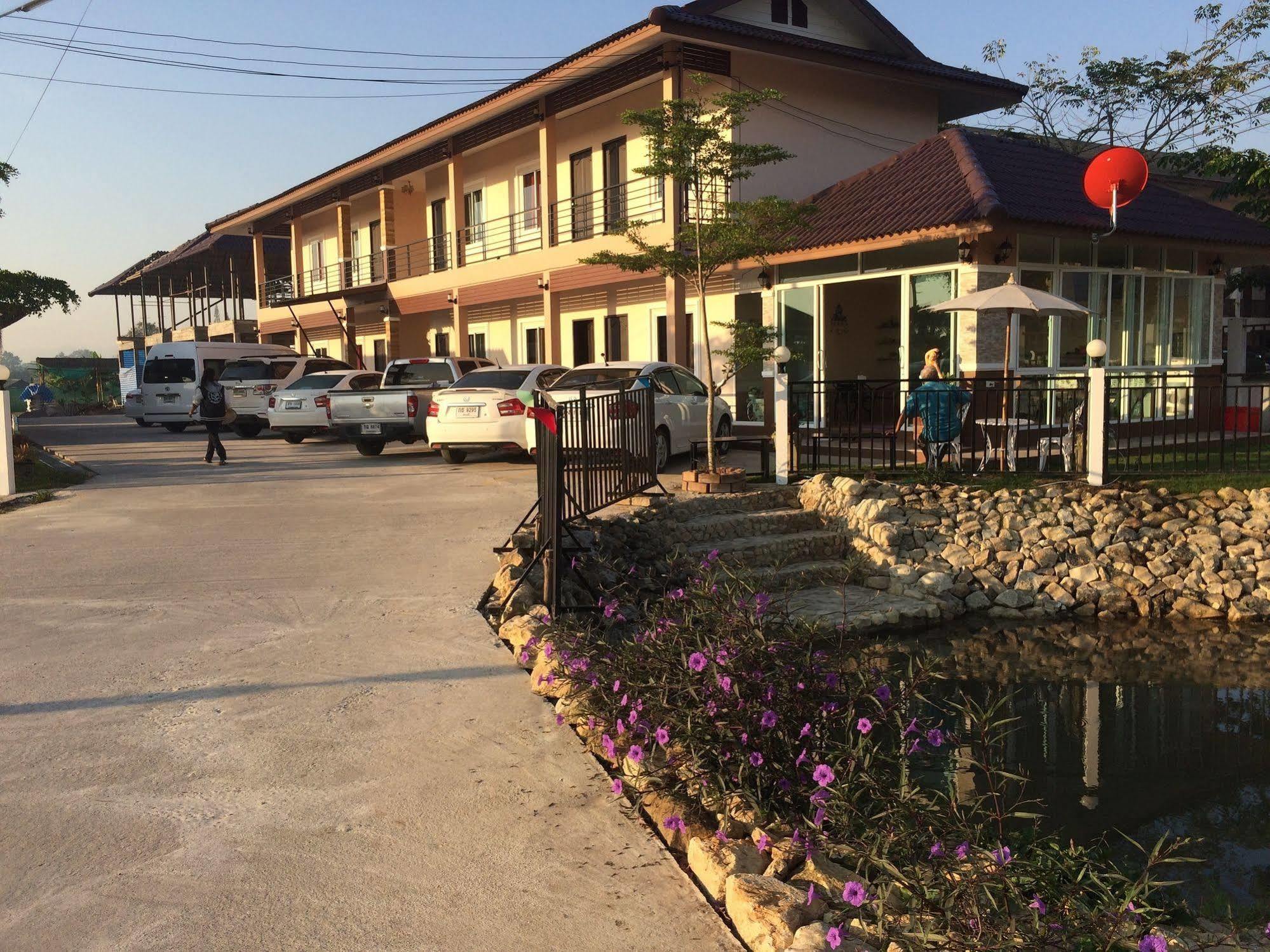 Thana Ville Resort Mae Sot Buitenkant foto
