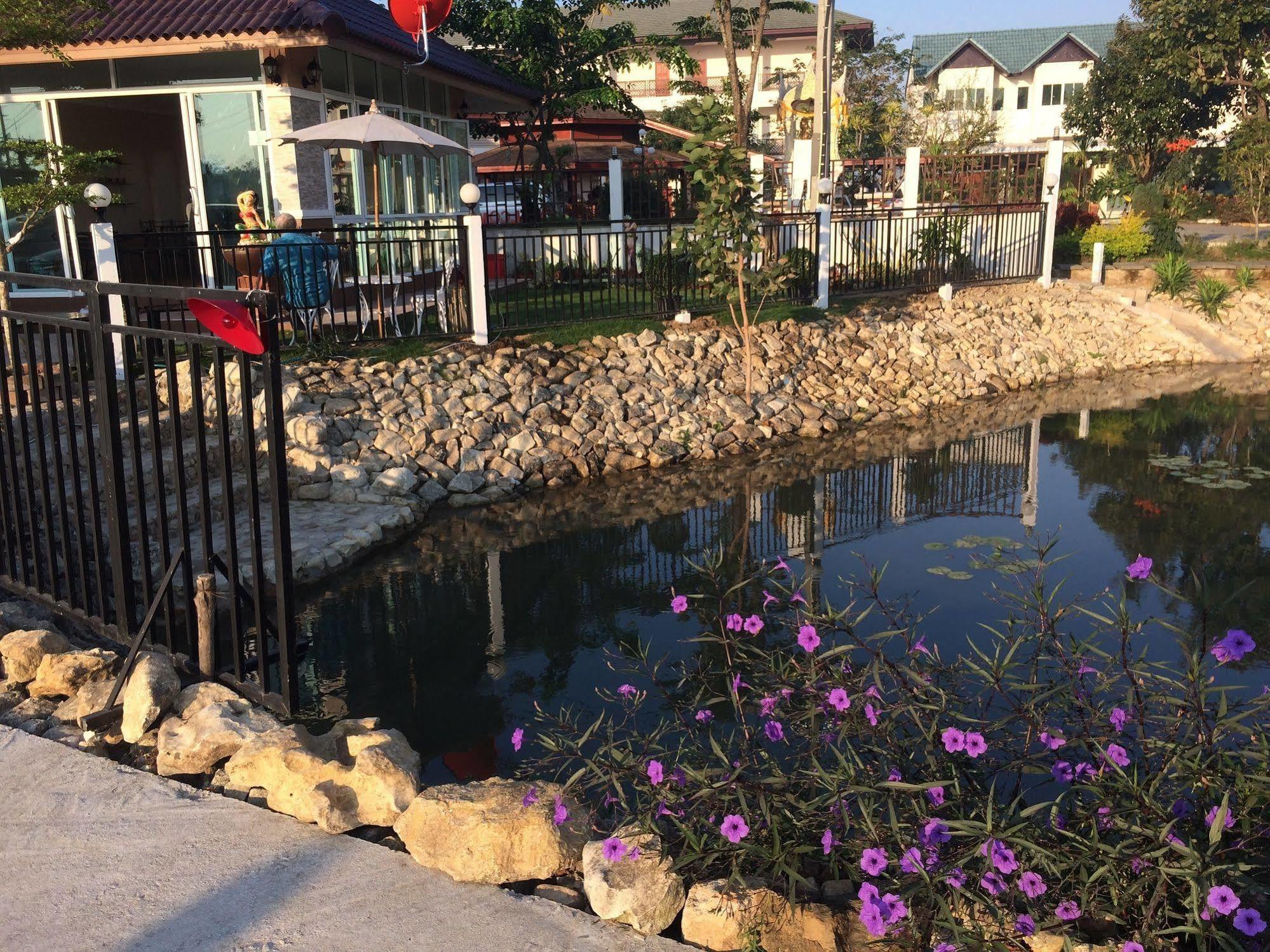 Thana Ville Resort Mae Sot Buitenkant foto