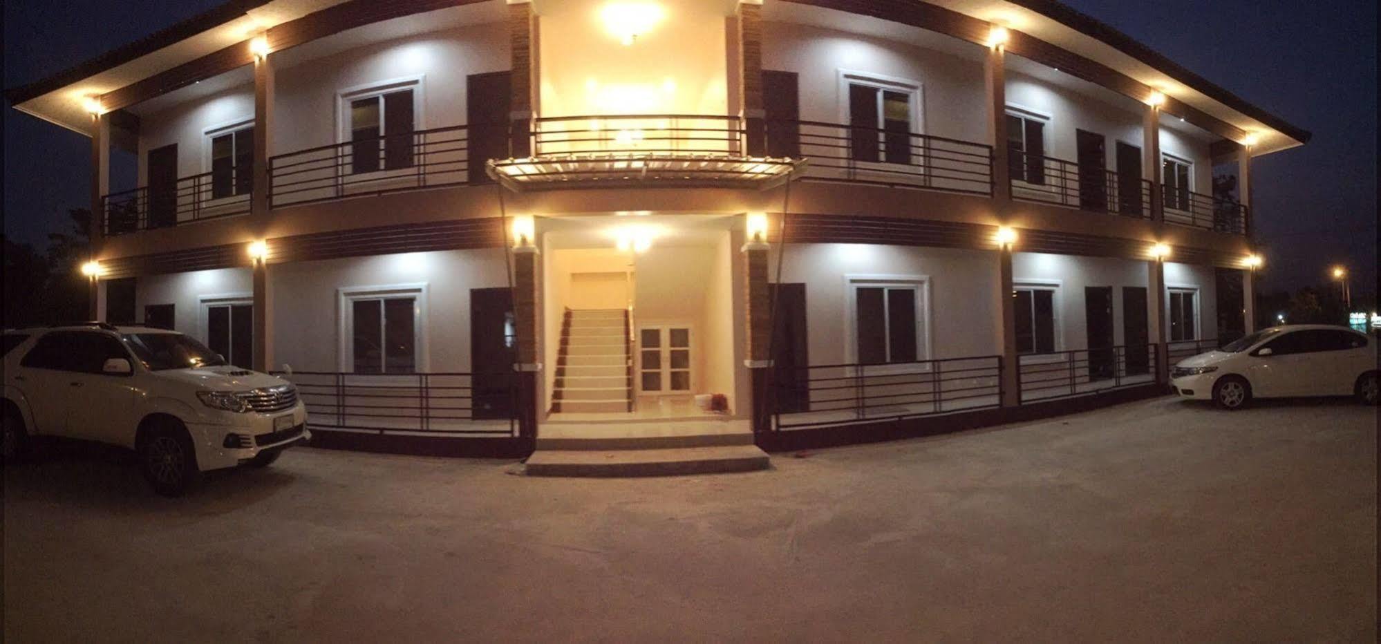 Thana Ville Resort Mae Sot Buitenkant foto