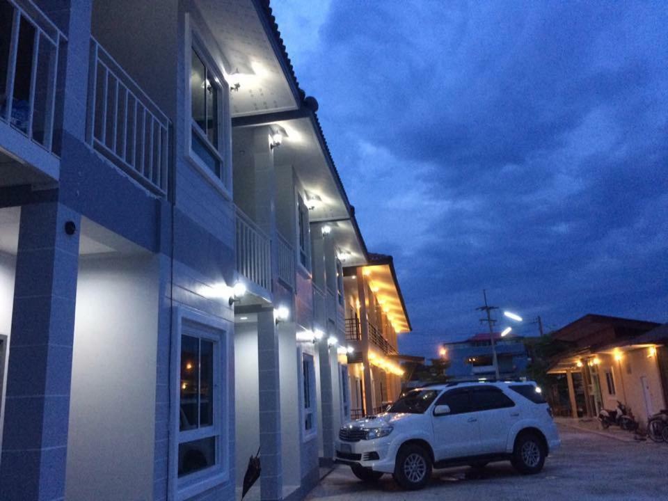 Thana Ville Resort Mae Sot Buitenkant foto